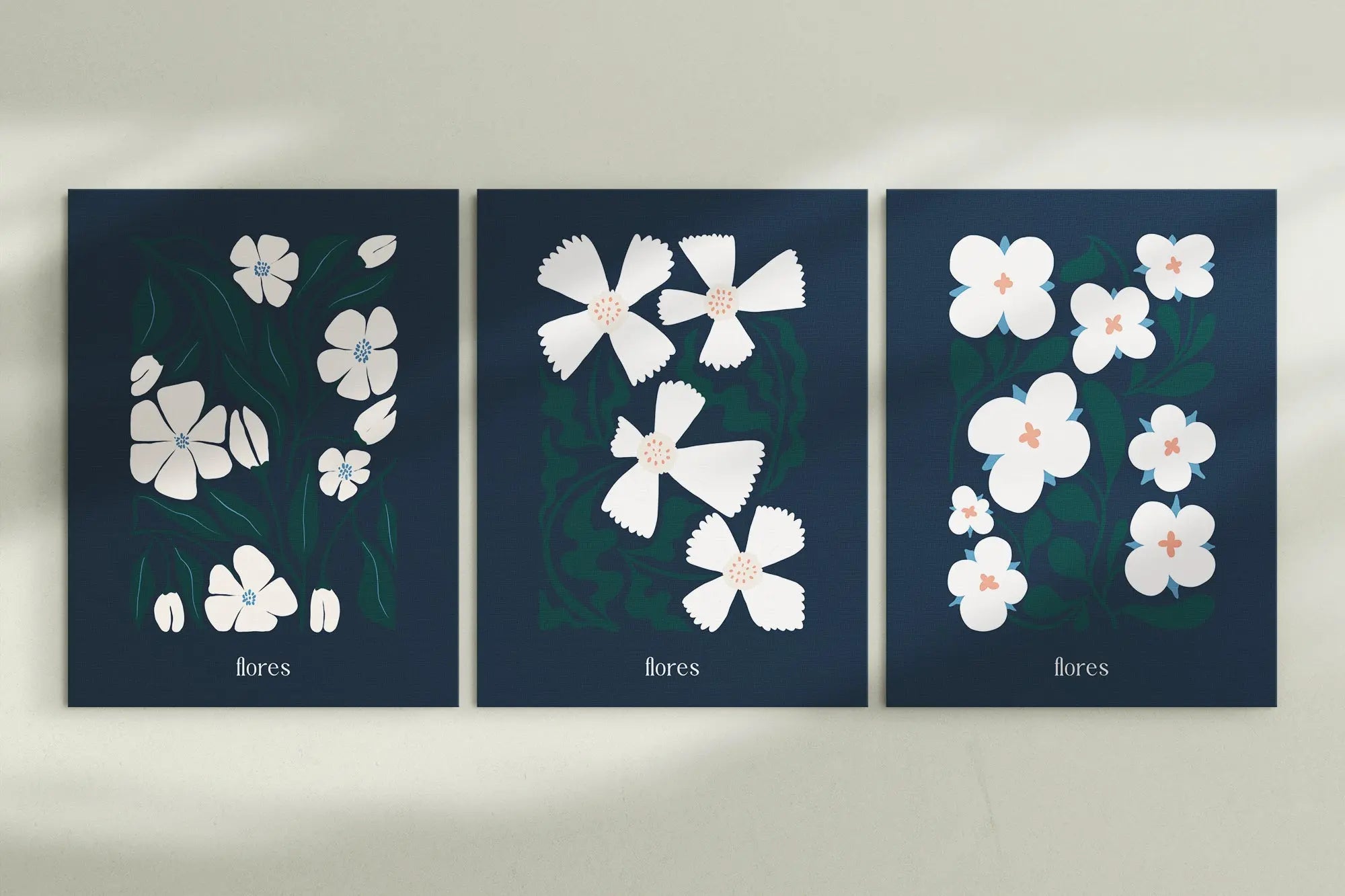 White And Blue Flowers Serie (3 Poster) ohne Rahmen SET004-D frame4u